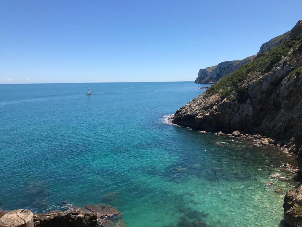 Apto. Con Gran Terraza Y Acceso Directo A Piscina. Denia Kültér fotó